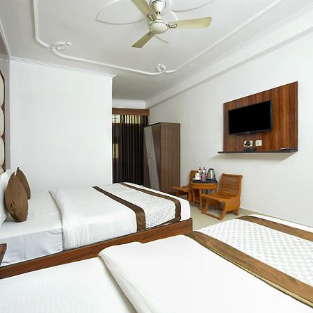 Airport Hotel Kiara - New Delhi Airport Exterior foto